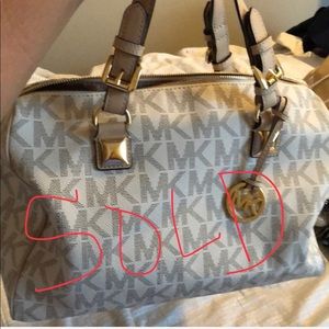 SOLD🔥FINAL PRICE DROP🔥NWOT Michel Kors handbag